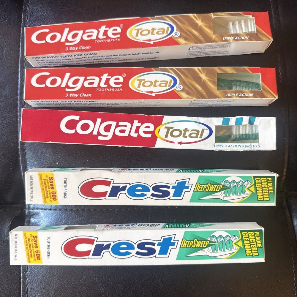 Lot of 5 - Vintage 90s Toothbrushes - Colgate Total Crest DEEPSWEEP New In Boxes